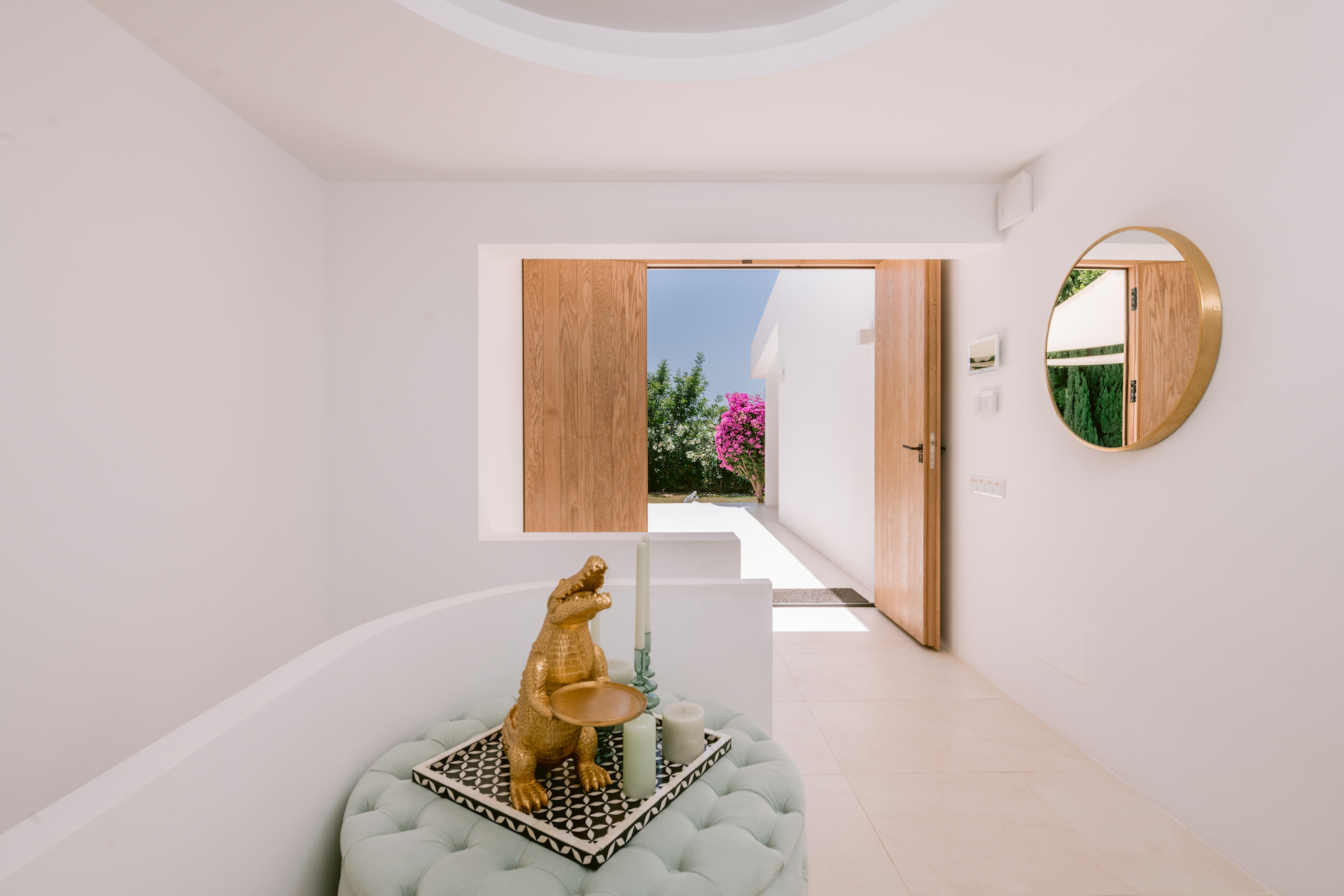 Resa Estates Ibiza te koop for sale huis villa Jersus entrance .jpg